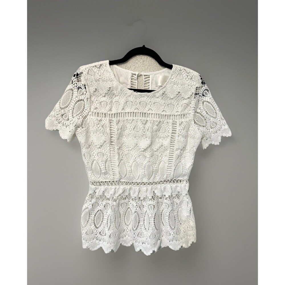 J.O.A. White Crochet Top‎ size M Short Sleeve